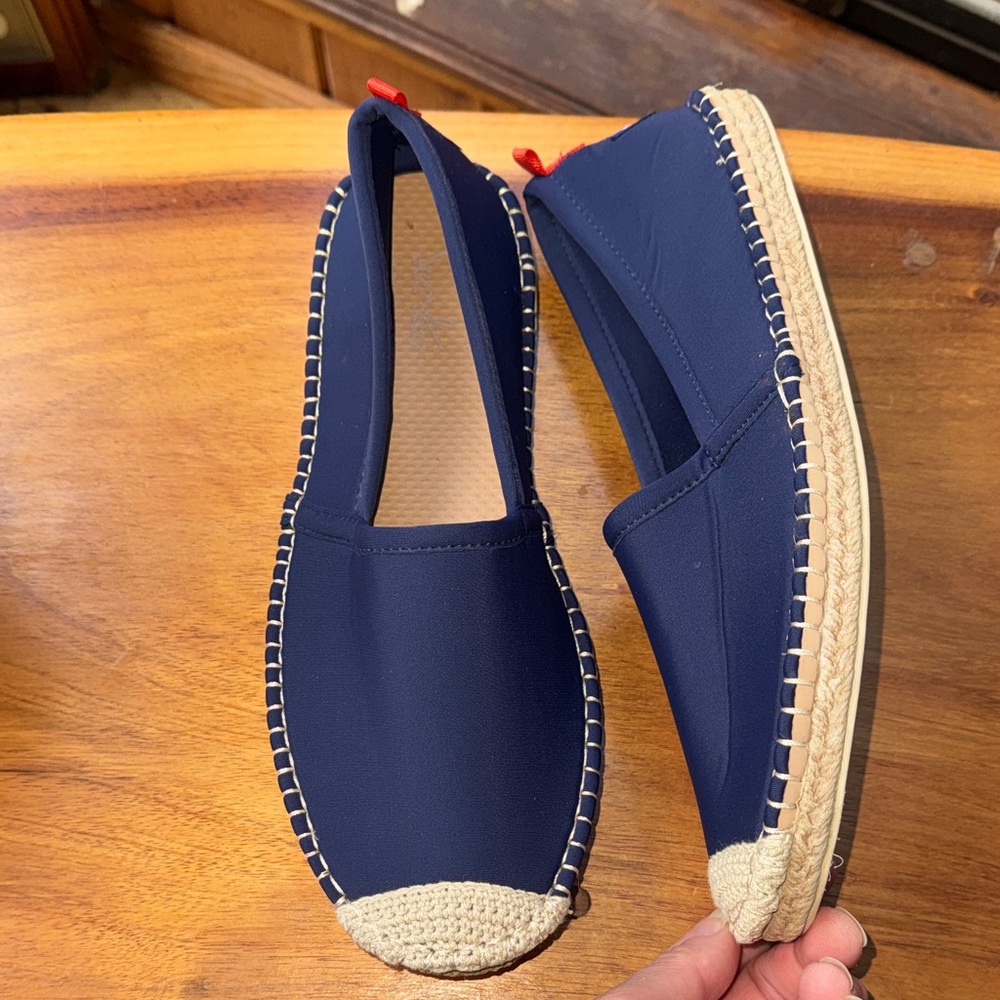 Sea Star size 10 beachcomber Navy Blue Espadrille Flats water sand